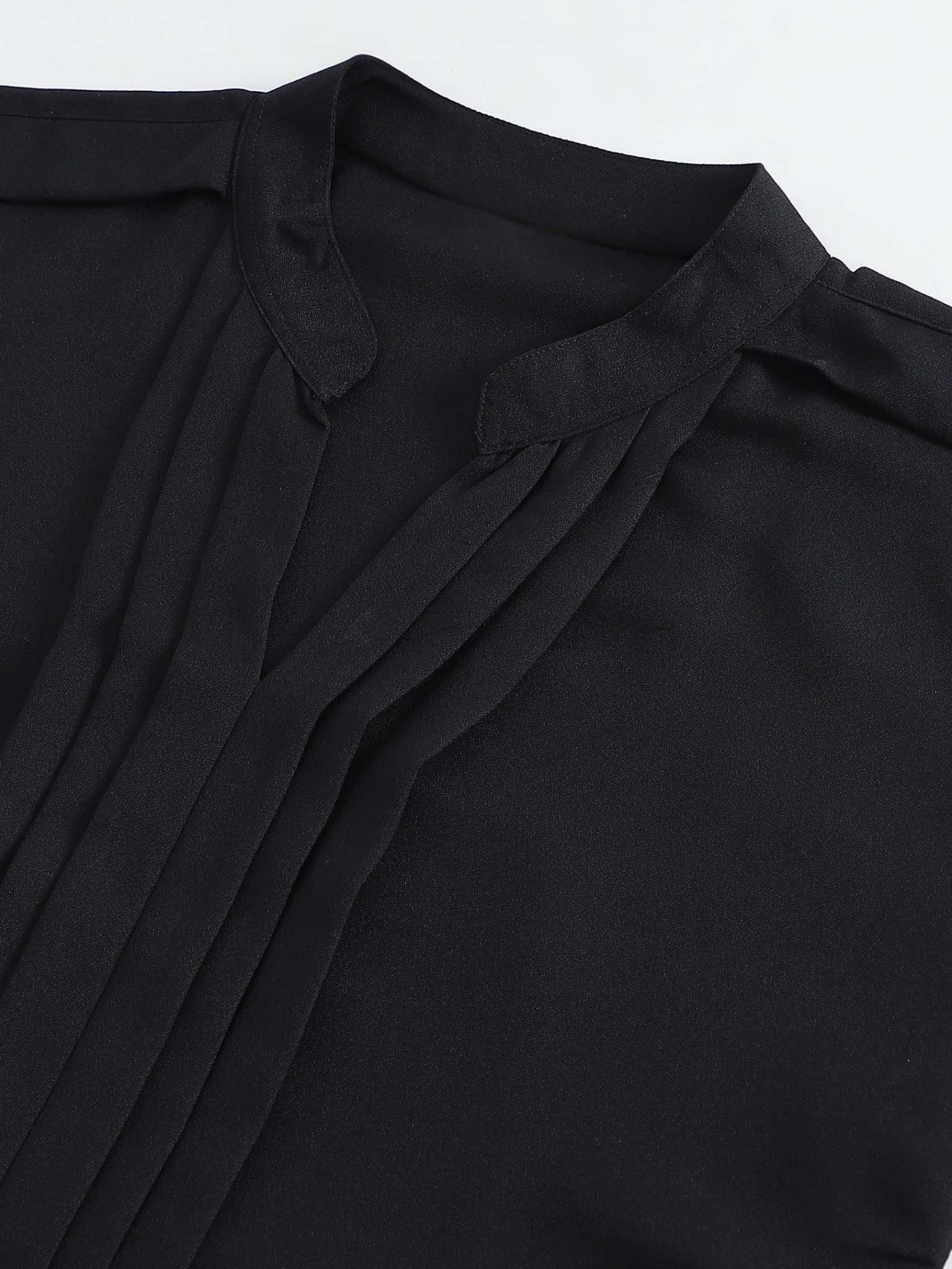 Black Pleated Blouse Sanaita