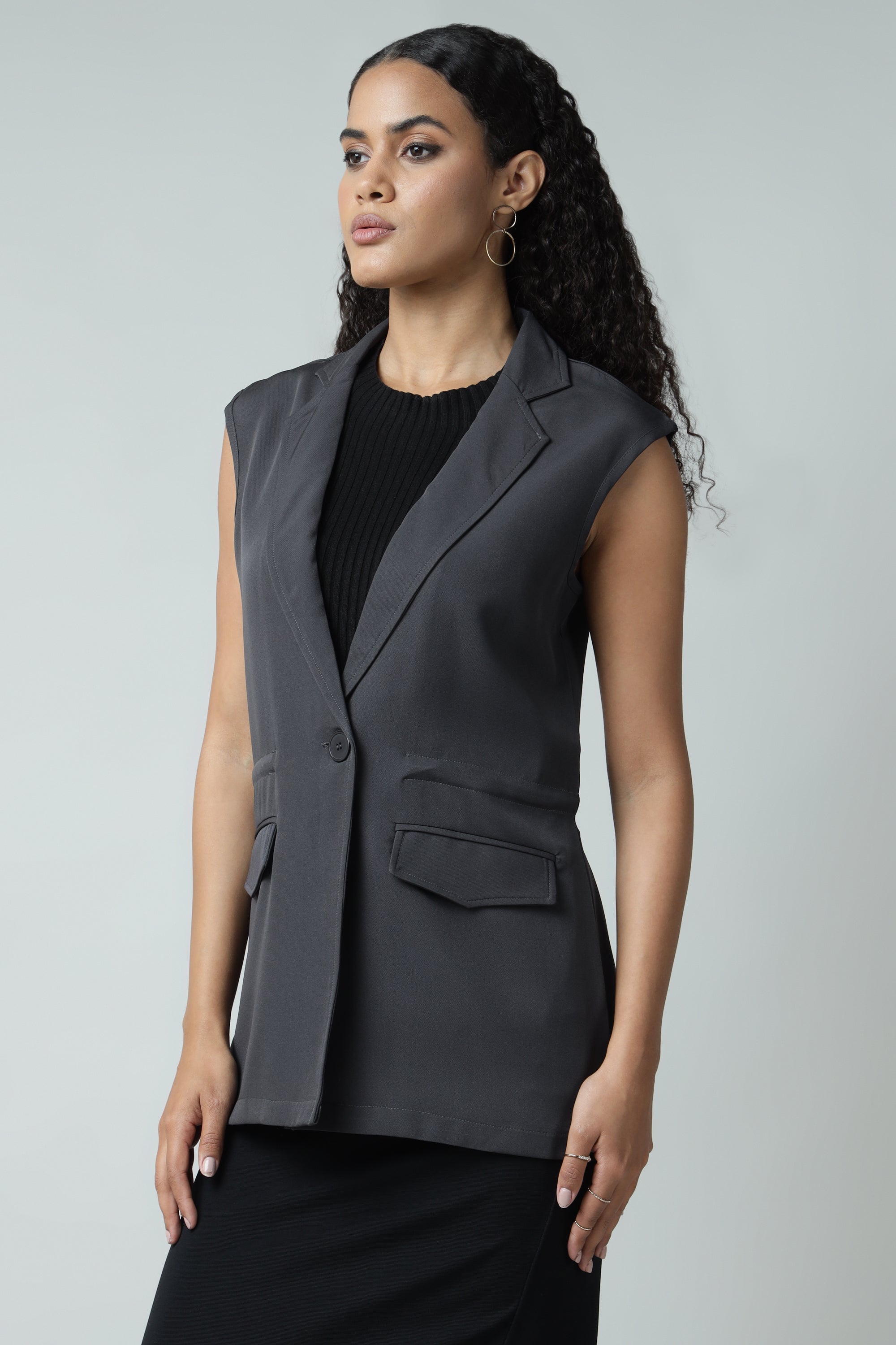Charcoal Grey Parachute Vest Sanaita