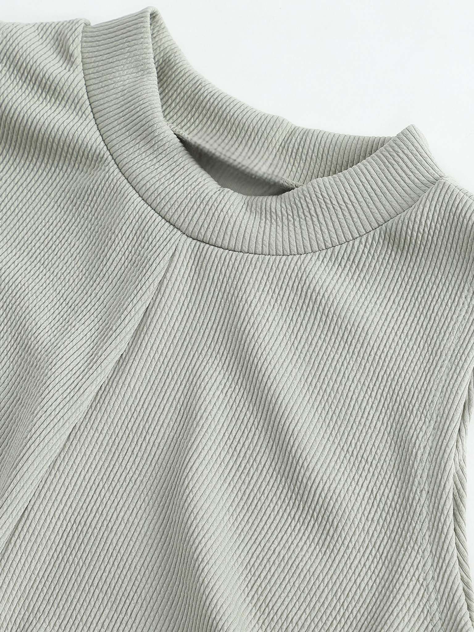 Pastel Olive Knot Detail Top Sanaita