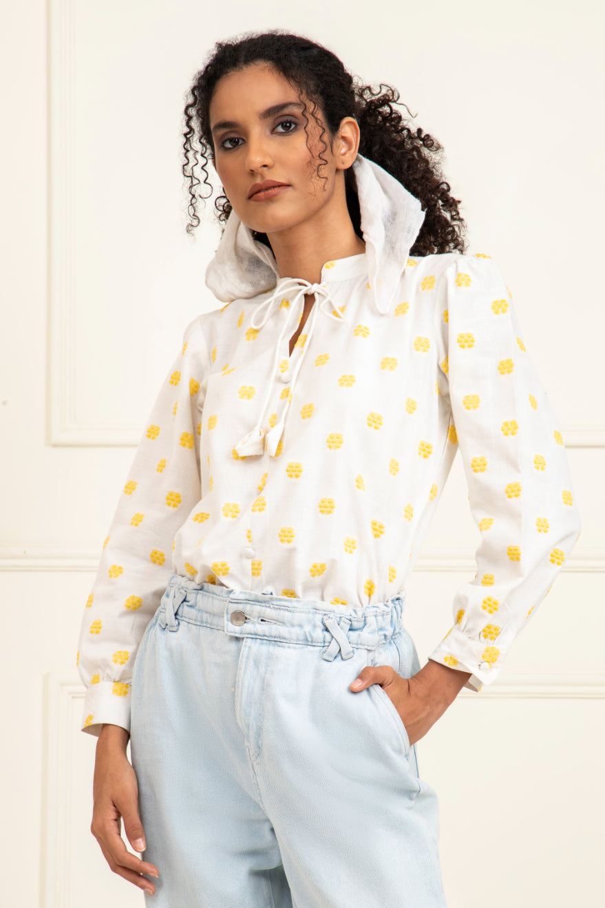 Yellow Floral Dobby Buttoned Blouse Sanaita