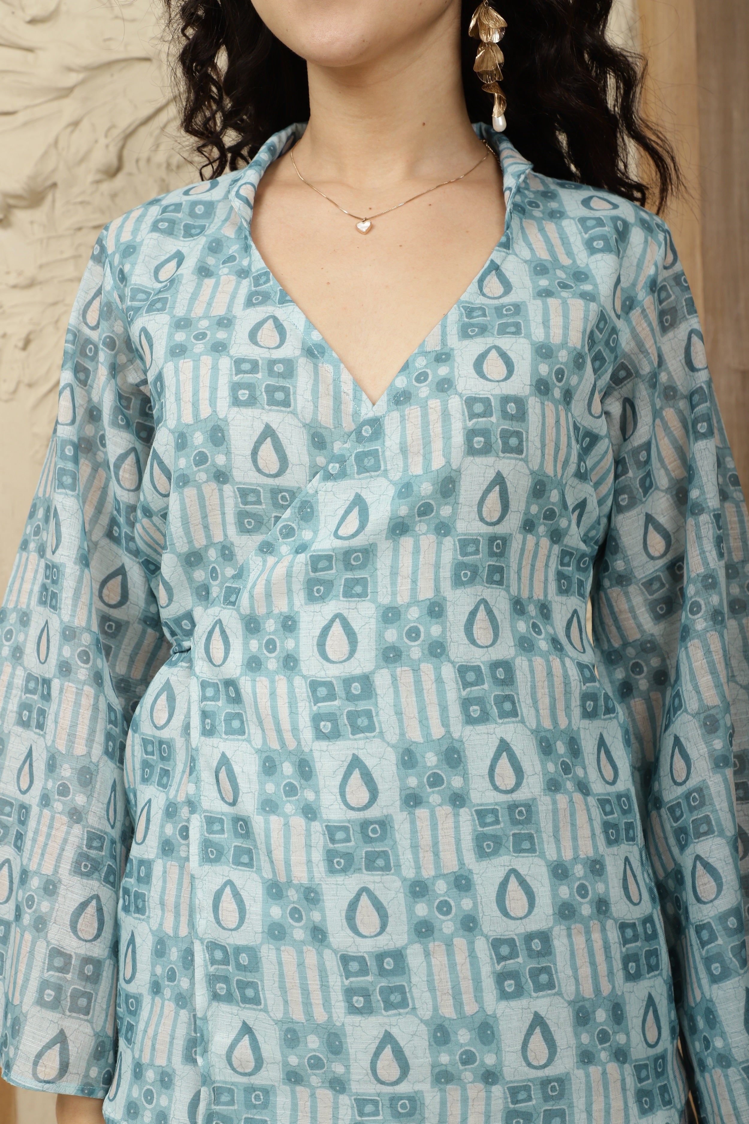 Azura Top Sanaita