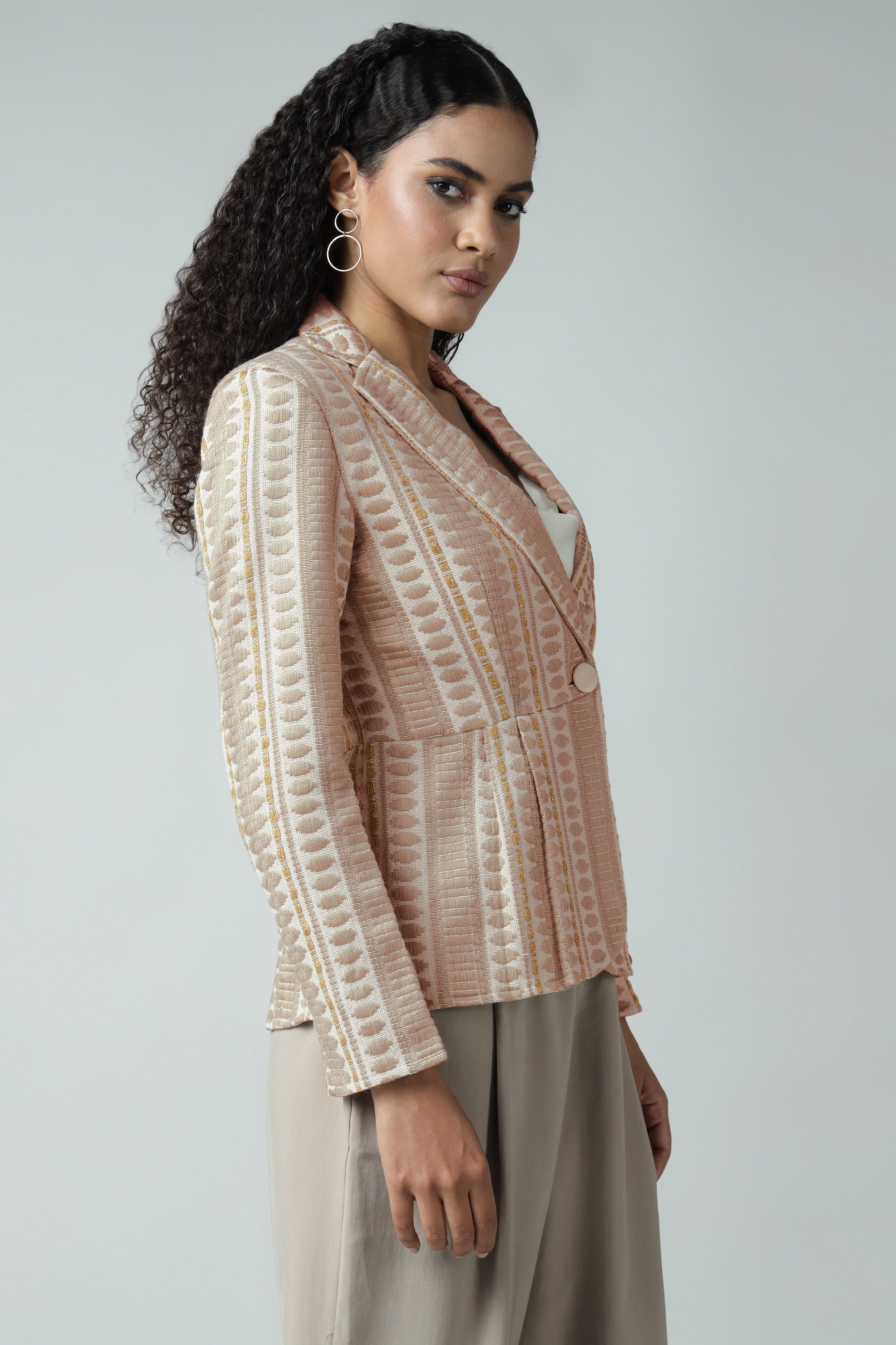 Peplum Jacquard Blazer Sanaita