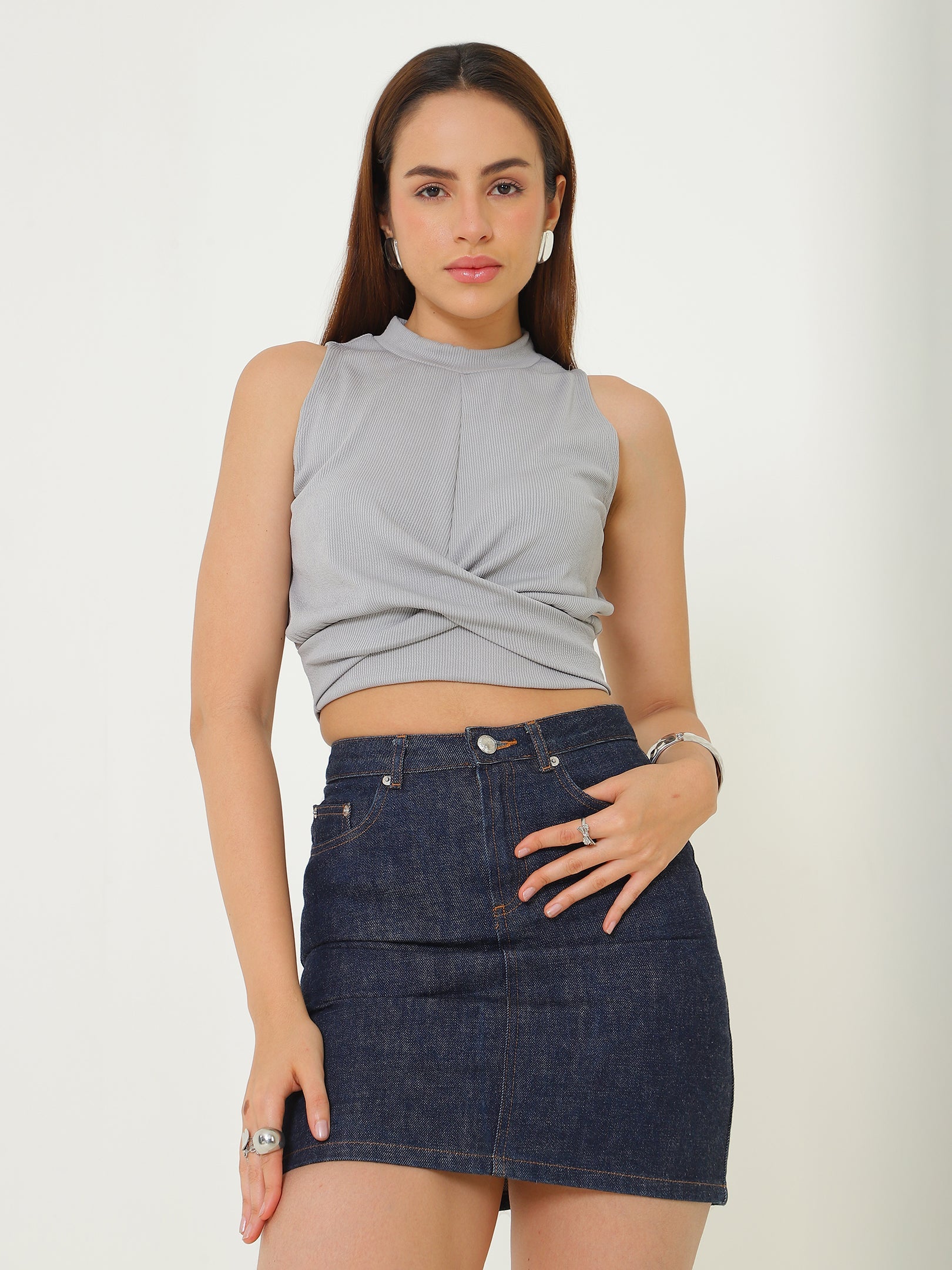 Grey Knot Detail Top Sanaita
