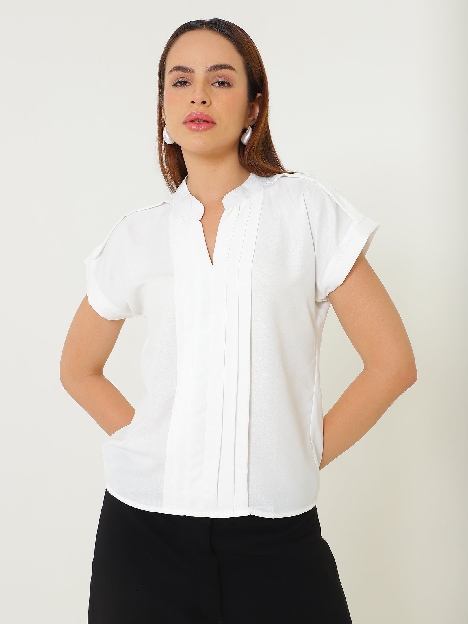 White Pleated Blouse Sanaita