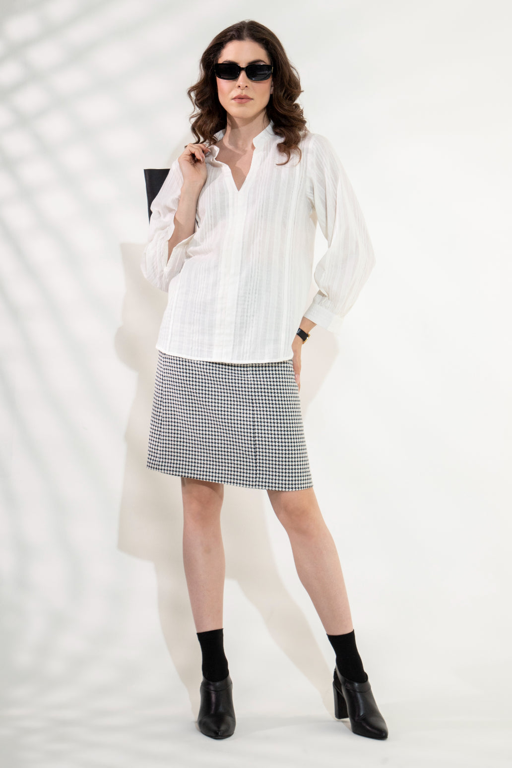 Delicate Dobby Striped Buttoned Blouse Sanaita
